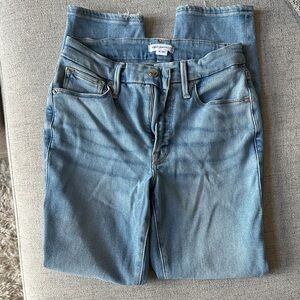 Good American Classic Light Blue Jeans